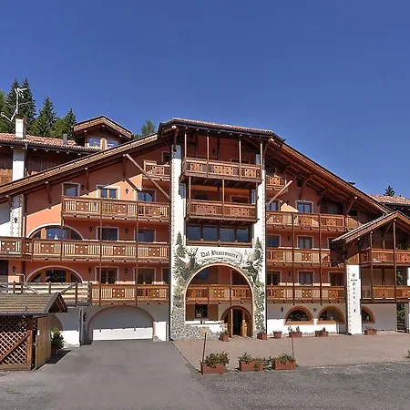 Active Hotel Garni Dal Bracconiere-3