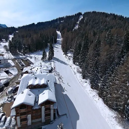 Active Hotel Garni Dal Bracconiere-2